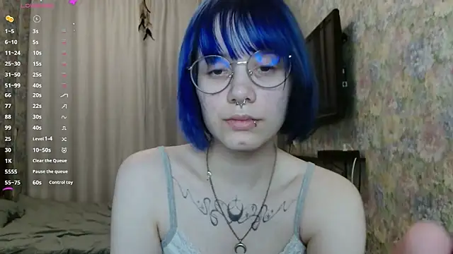 KellePourier online show from February 21, 6:09 pm