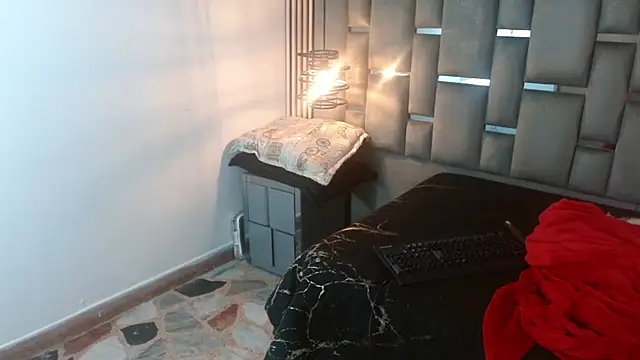 Memi xxx online show from November 10, 3:49 am