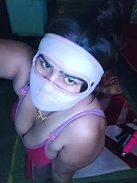 CUTE-GIRL-1 online show from May 20, 7:58 am