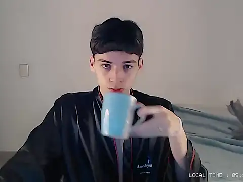 Sett 01 online show from November 18, 2:17 am