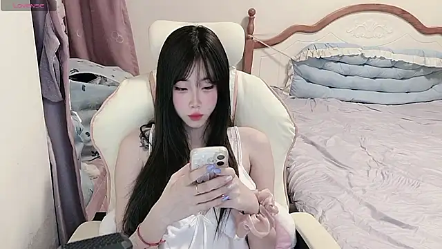 Vivian-88 online show from June 7, 4:22 pm
