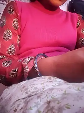 Hot-Rubyy online show from January 18, 4:44 pm