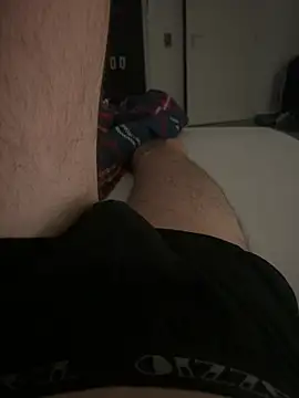 Snapshot of Stefan8254 chatting on August 6, 9:28 pm Stefan8254 online show from August 6, 9:28 pm