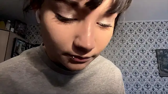 SofiaDreams09 online show from November 12, 6:14 am