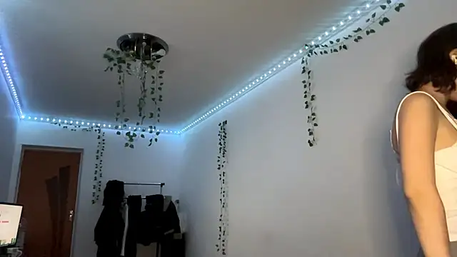 LilithFlamey online show from November 21, 6:17 pm