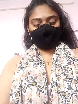 girl999 online show from March 7, 4:53 am