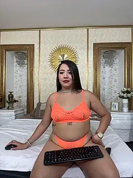 Hannahpradaa  online show from November 4, 12:04 pm