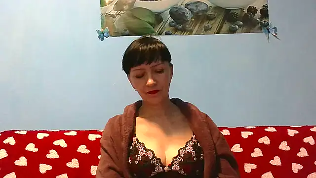 IffetLove42 online show from April 24, 6:32 pm