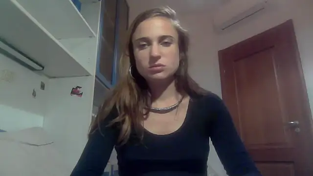 SinnEmily online show from December 3, 9:13 pm