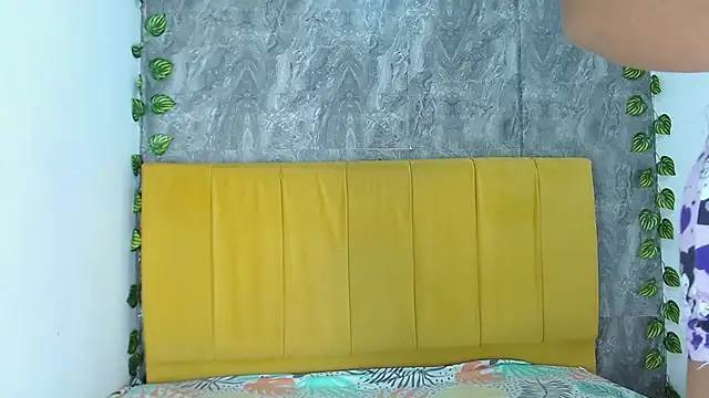 Snapshot of amandacanelacm chatting on October 27, 2:48 am amandacanelacm online show from October 27, 2:48 am