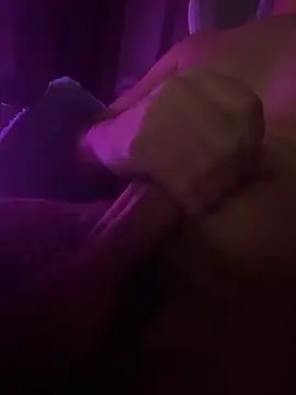 Snapshot of polete1121 chatting on November 10, 1:04 am polete1121 online show from November 10, 1:04 am