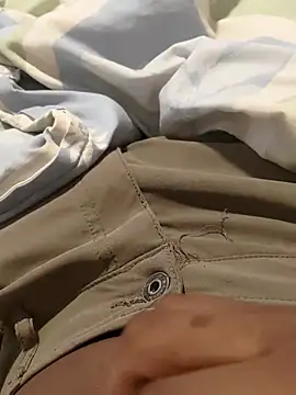 Snapshot of bigbuufuu chatting on October 26, 10:36 pm bigbuufuu online show from October 26, 10:36 pm