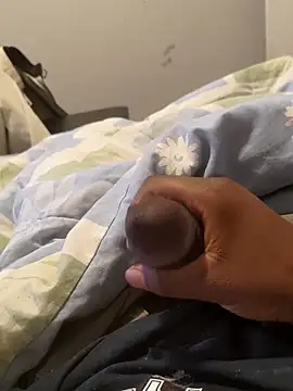 Snapshot of bigbuufuu chatting on November 3, 11:04 pm bigbuufuu online show from November 3, 11:04 pm