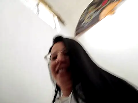 Emma Hotkiss online show from April 17, 9:18 pm