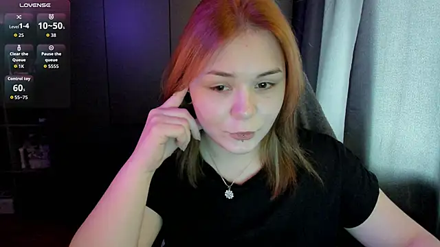 sophia lix online show from March 14, 6:41 am