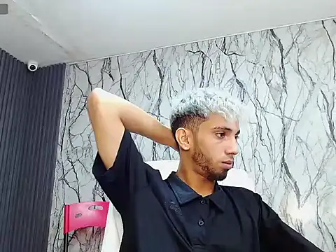 gregori latin19 online show from October 29, 1:46 pm