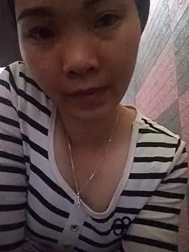 Snapshot of Lovebaby-love chatting on December 3, 3:03 am Lovebaby-love online show from December 3, 3:03 am