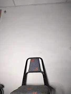 Snapshot of Alex_Sweeting chatting on October 28, 5:44 am Alex Sweeting online show from October 28, 5:44 am