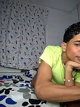 Snapshot of Alex_Sweeting chatting on December 3, 2:30 am Alex Sweeting online show from December 3, 2:30 am