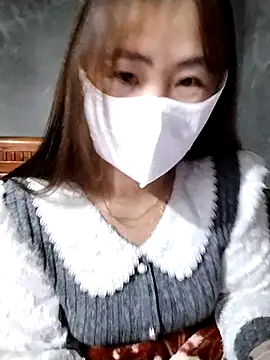 emini-xx online show from March 12, 1:45 am