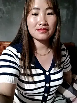 emini-xx online show from March 22, 2:31 pm