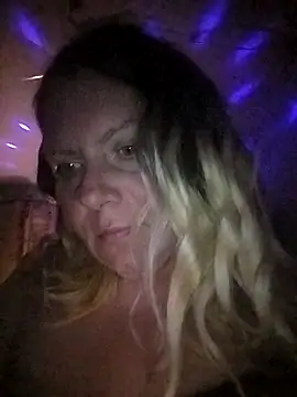 Lana-murr online show from April 24, 6:10 pm