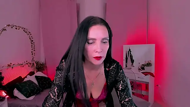 Evanessa Johns online show from January 12, 5:56 am