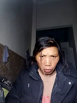 bella-la online show from December 4, 12:25 pm