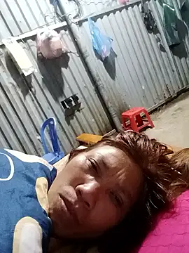 bella-la online show from January 10, 9:30 pm