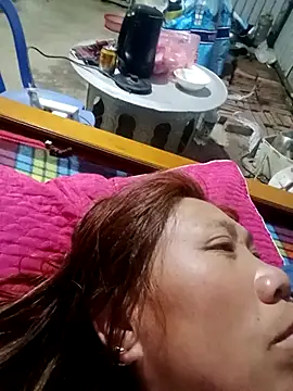 bella-la online show from February 2, 11:25 pm