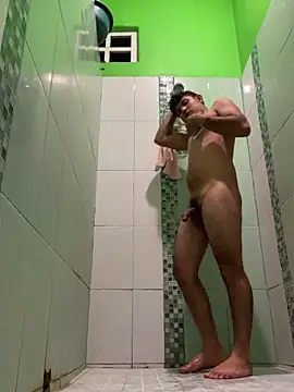 Snapshot of FoliatedEnzyme chatting on March 7, 5:26 am FoliatedEnzyme online show from March 7, 5:26 am