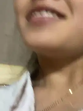 Snapshot of Sophia-123 chatting on November 3, 1:29 am Sophia-123 online show from November 3, 1:29 am