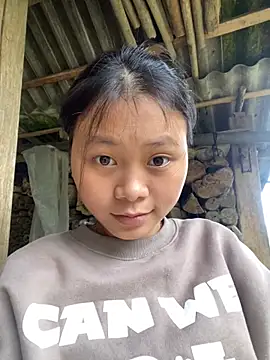 Snapshot of Sophia-123 chatting on November 14, 1:15 am Sophia-123 online show from November 14, 1:15 am