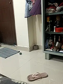 Snapshot of bigtelugubhama chatting on November 6, 4:41 pm bigtelugubhama online show from November 6, 4:41 pm