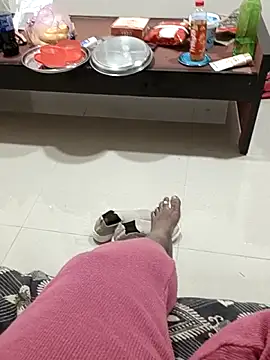 Snapshot of bigtelugubhama chatting on November 8, 10:59 am bigtelugubhama online show from November 8, 10:59 am