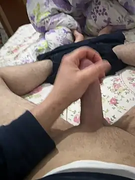 zamazingoo27 online show from April 21, 9:39 pm