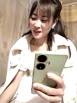 Em xinh01 online show from December 2, 1:33 am
