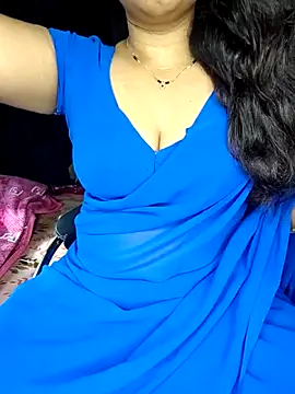 shreyareddy99 online show from March 14, 10:32 am