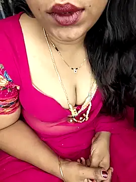 Snapshot of shreyareddy99 chatting on May 12, 4:48 pm shreyareddy99 online show from May 12, 4:48 pm
