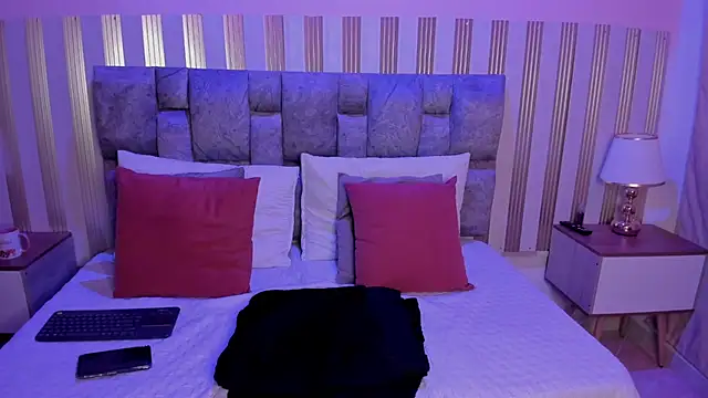 Scarlett  lace online show from October 31, 11:33 am