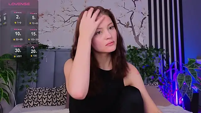 Sophie fawn online show from November 27, 12:07 pm