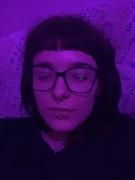 xlucifer13 online show from October 28, 1:31 am