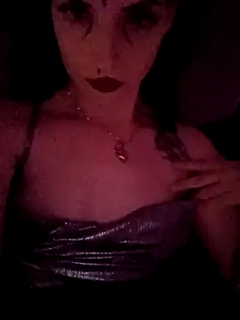 Snapshot of Heavenlyangelforever chatting on October 29, 4:15 am Heavenlyangelforever online show from October 29, 4:15 am