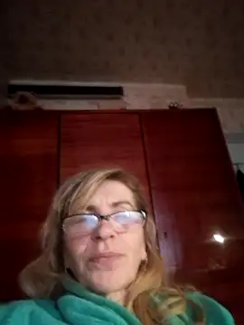 Georgette466 online show from December 14, 9:03 am