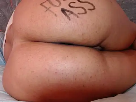 SexyBombs-01 online show from November 24, 6:40 pm