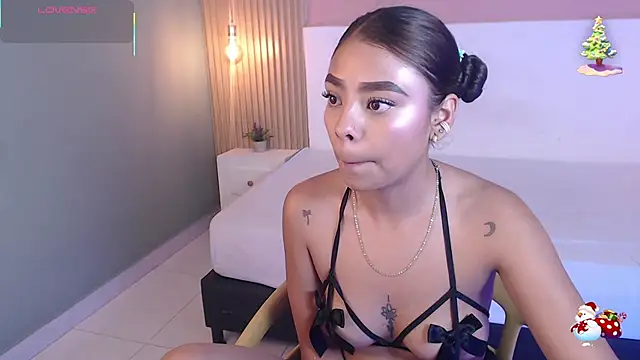 SoffiaDams2 online show from November 24, 11:43 am