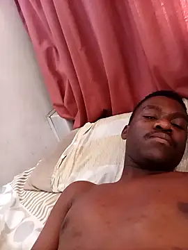 Snapshot of dzicky33 chatting on October 28, 10:08 am dzicky33 online show from October 28, 10:08 am