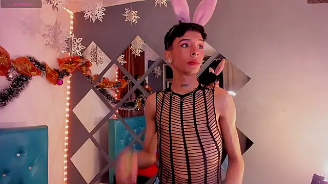 Max Steell online show from November 28, 7:44 am