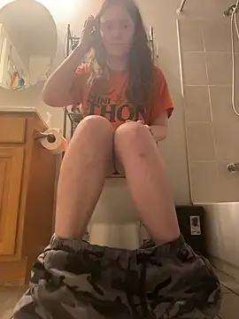 Snapshot of stonerbaby chatting on November 10, 11:59 pm stonerbaby online show from November 10, 11:59 pm