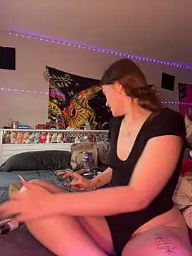 stonerbaby online show from March 30, 10:00 pm